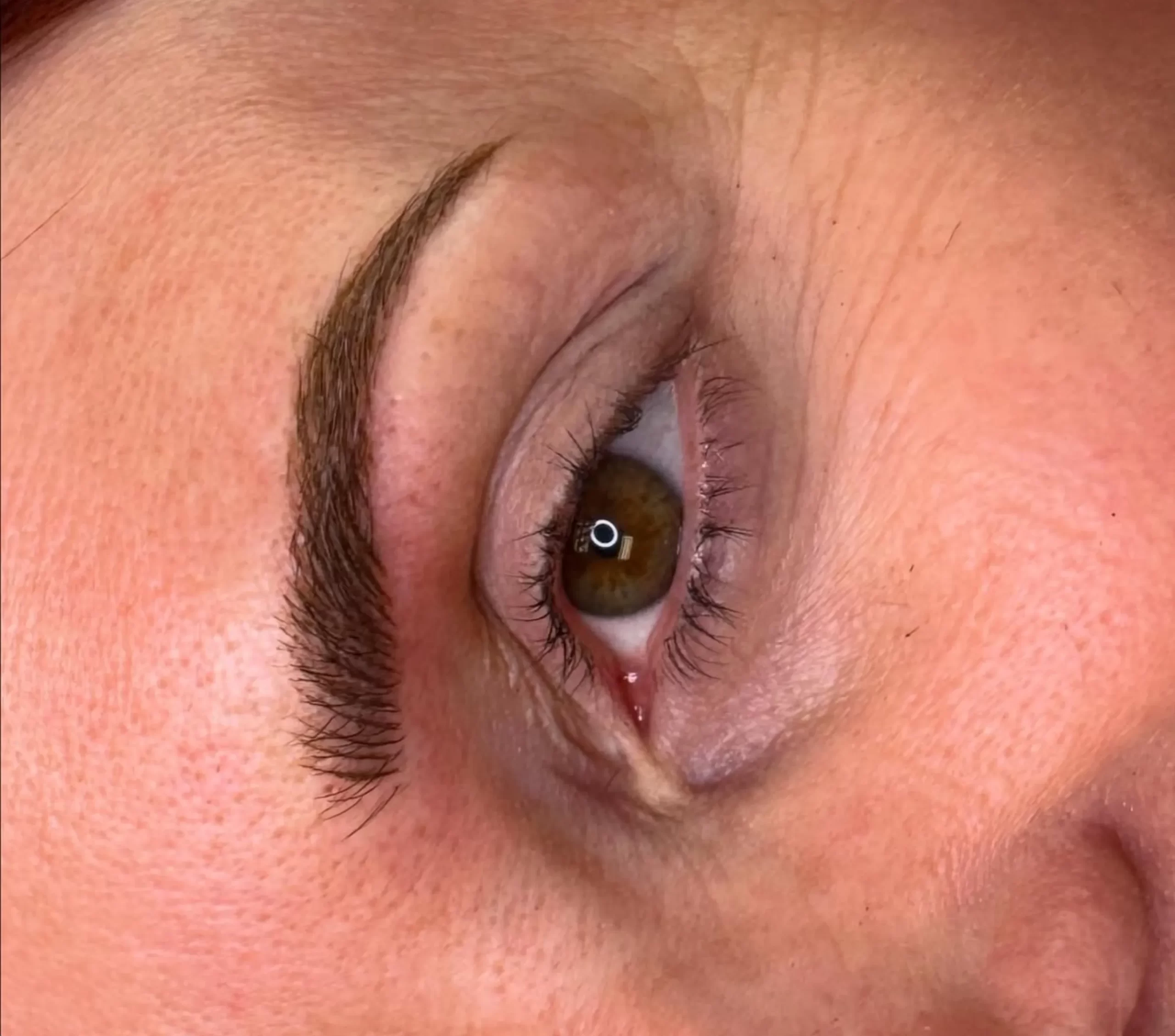 Beauty therapist microblading